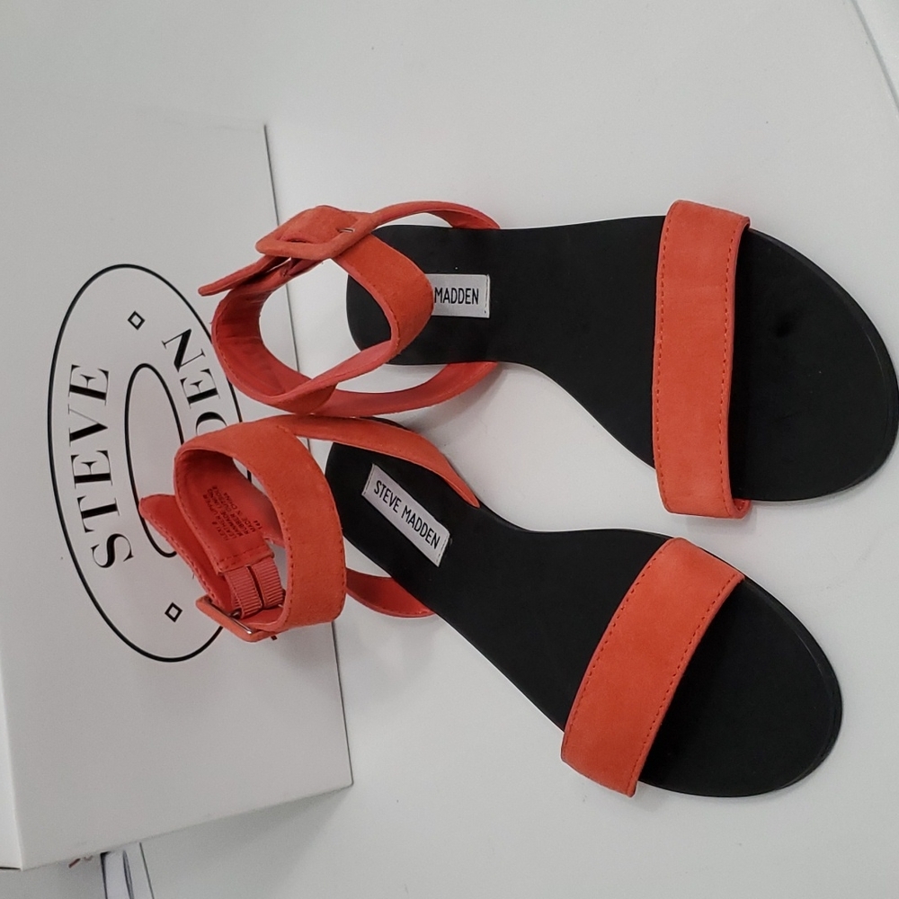Steve Madden Women's Flats with Straps
